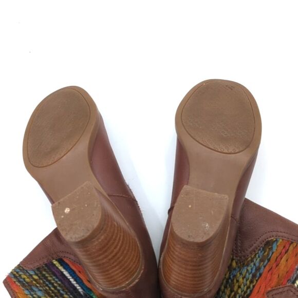 Bandolino Bozeman Tan Multicolor Embroided Brown Heeled Cowboy Boots Size 7 - Picture 8 of 9